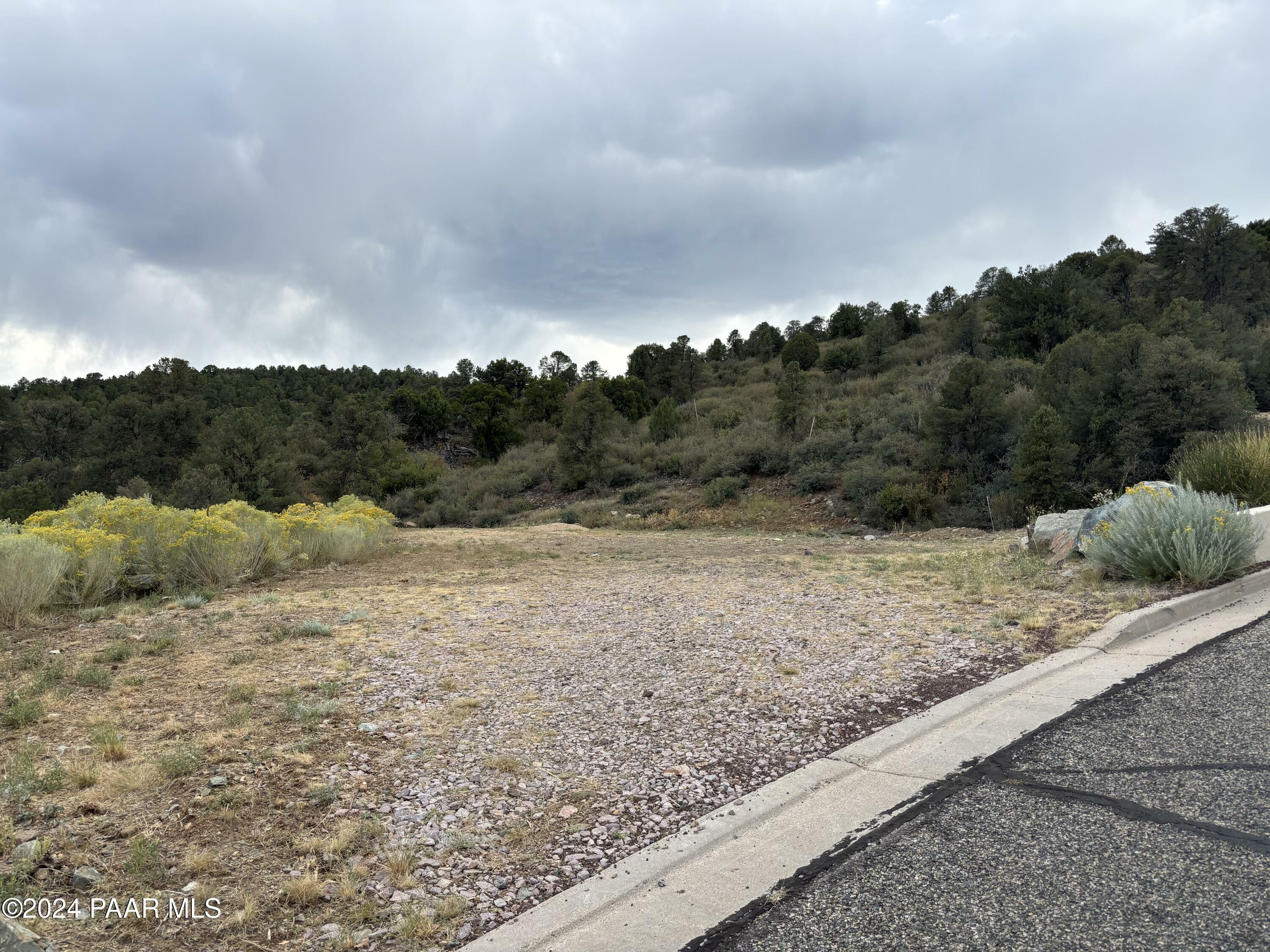 Property Photo:  633 W Lee Boulevard  AZ 86303 