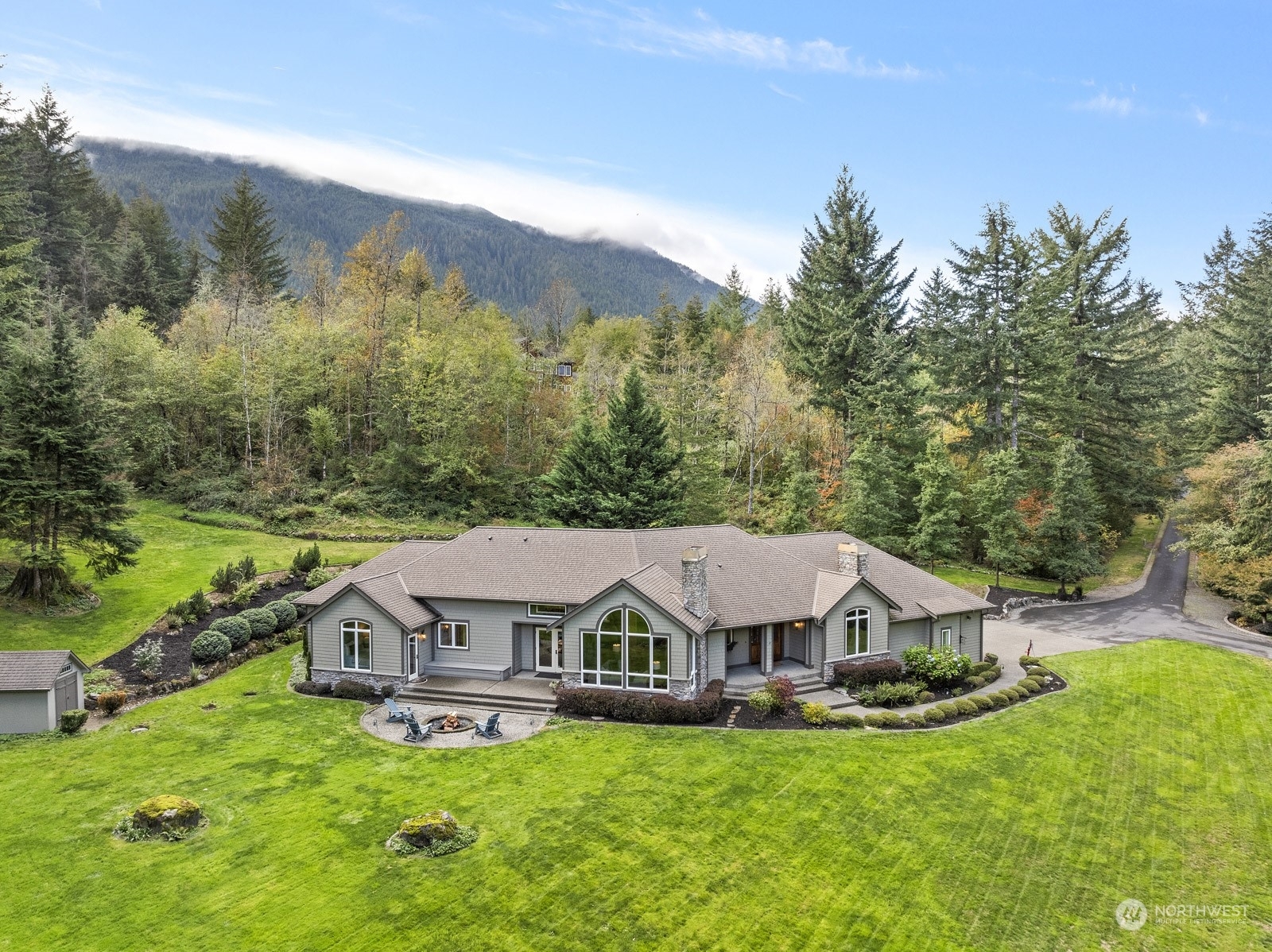 Property Photo:  16460 Uplands Way SE  WA 98045 