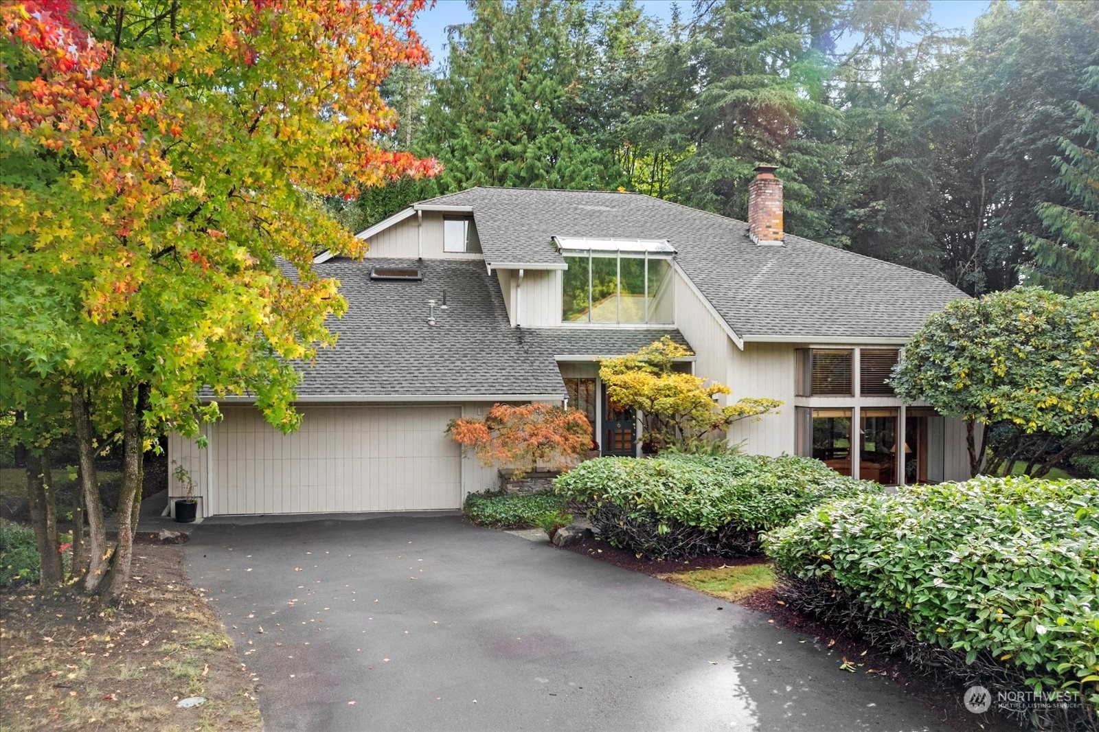 14727 NE 164th Street  Woodinville WA 98072 photo