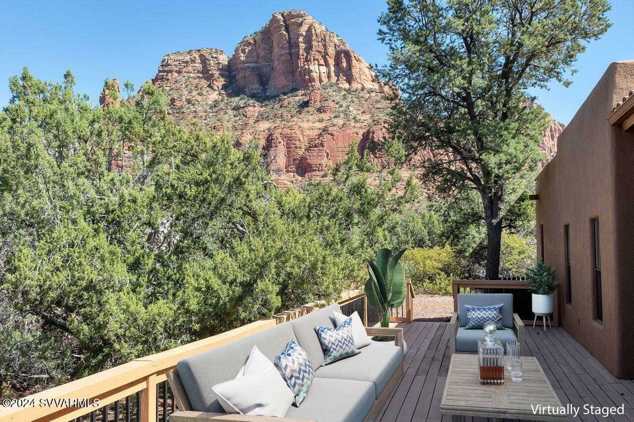 Property Photo: 88 Chapel Rd AZ 86336