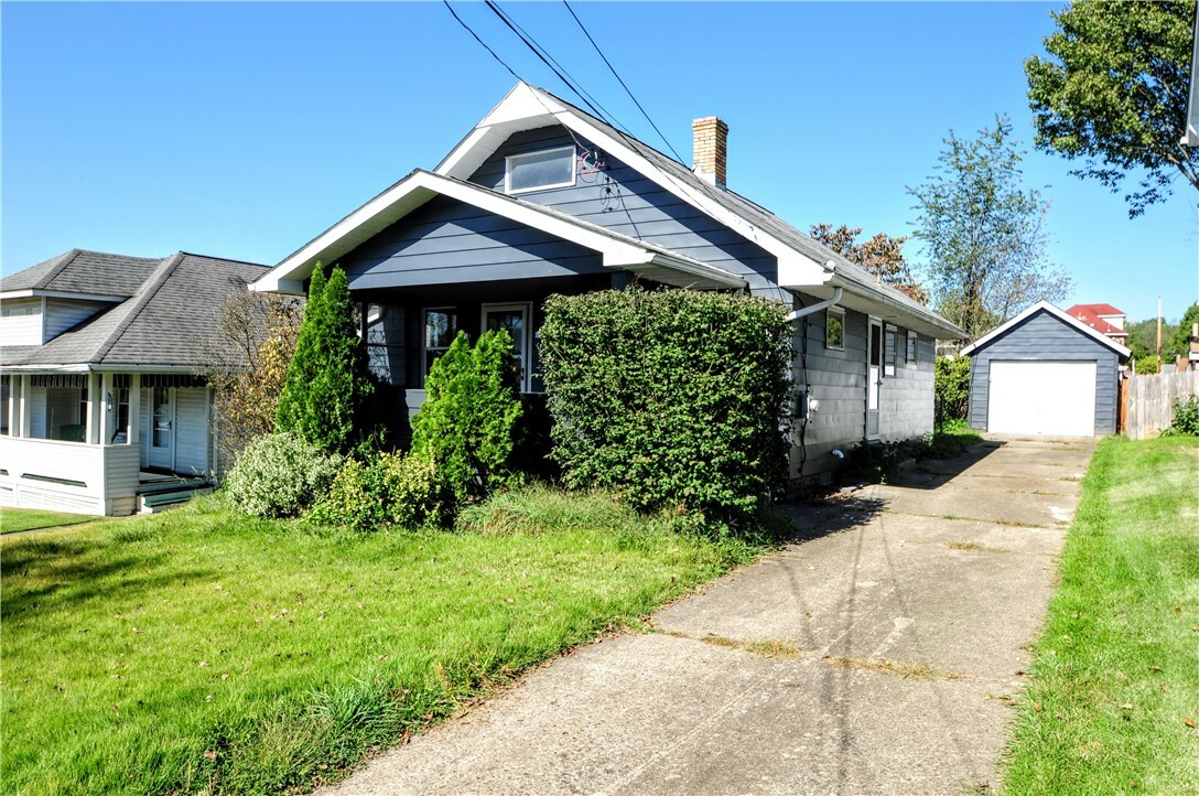 Property Photo:  1818 Polk St  PA 15001 