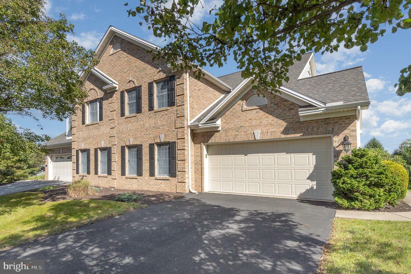 Property Photo:  403 Schaffner Drive  PA 17112 