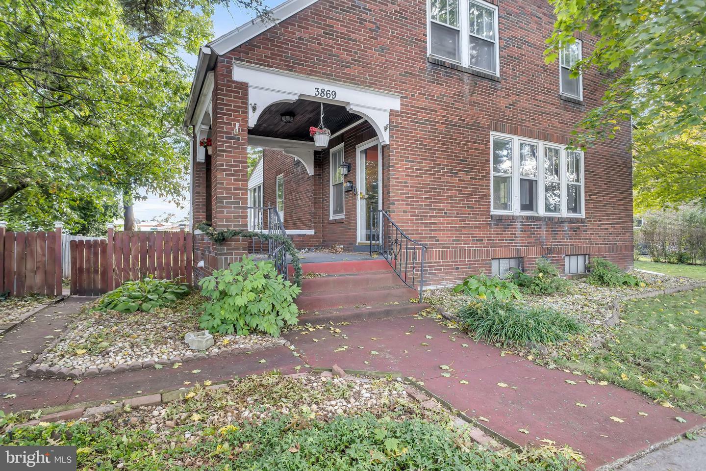 Property Photo:  3869 Brisban Street  PA 17111 