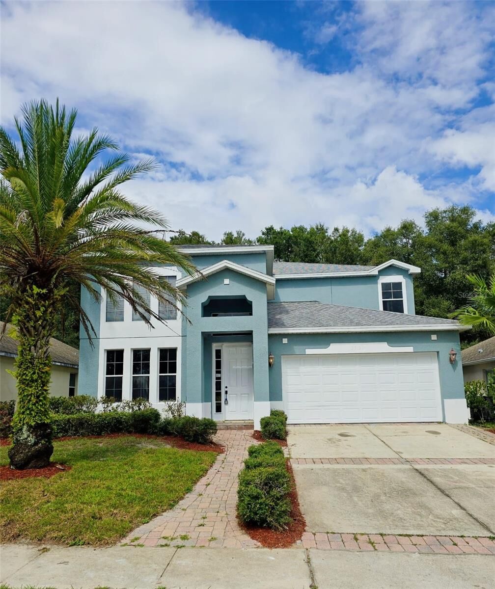 Property Photo: 25131 Chipshot Court FL 32776