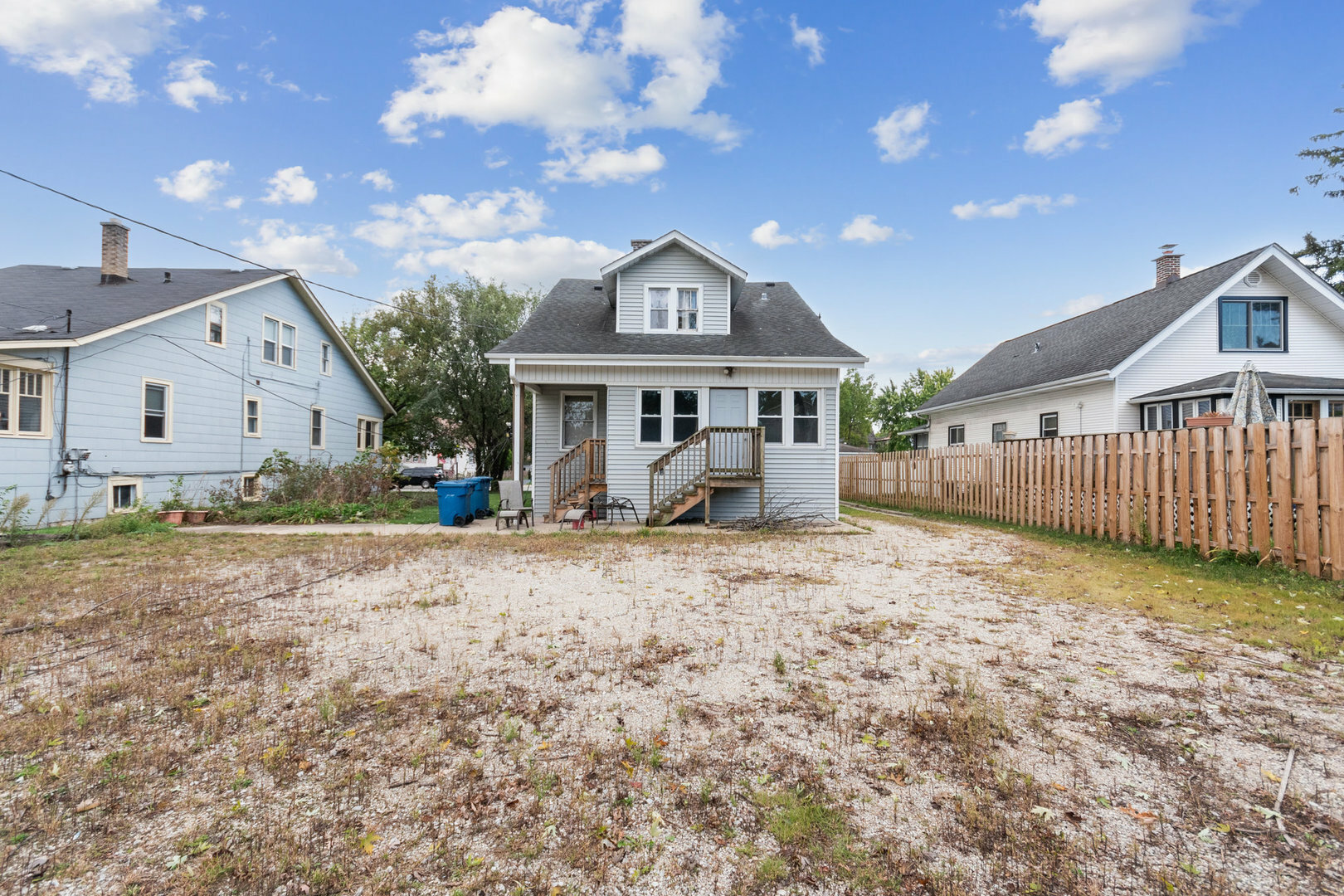 Property Photo:  243 E North Avenue  IL 60126 