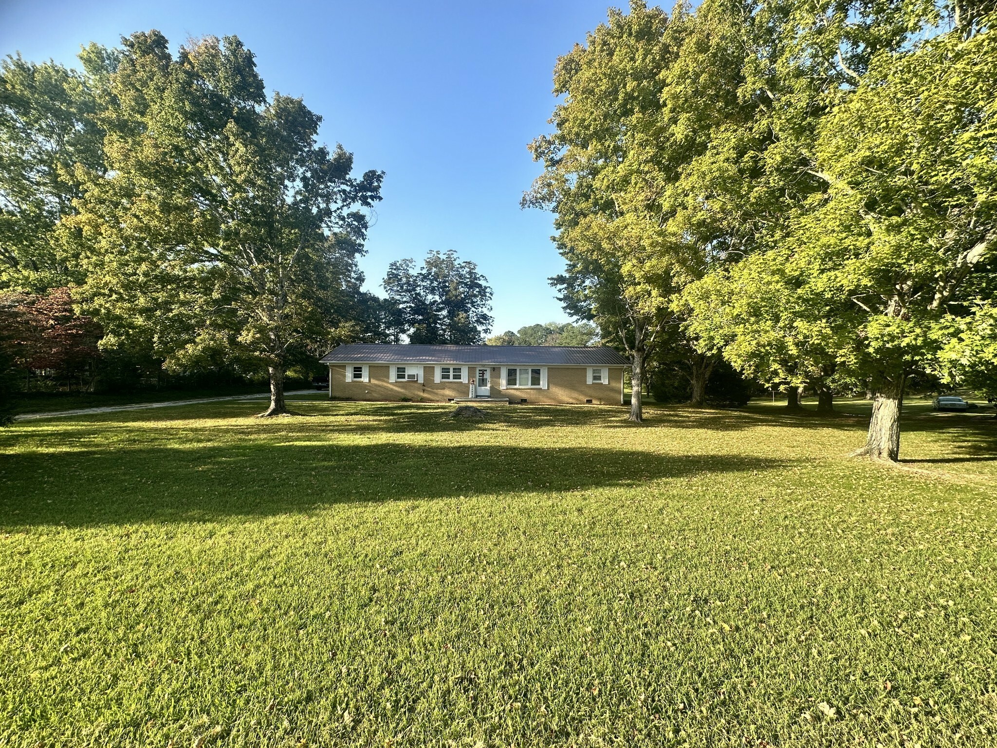 Property Photo:  515 Westpoint Rd  TN 38464 