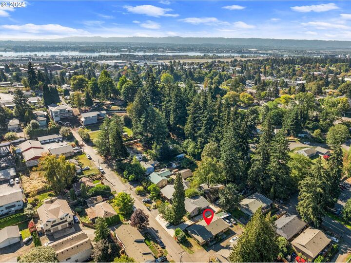 MLS24348450 1604 Cellars Ave, Vancouver, WA 98661