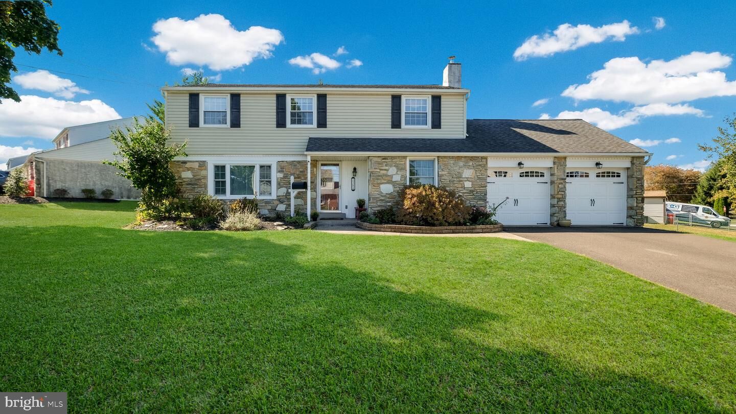 Property Photo:  1384 Devon Road  PA 18974
