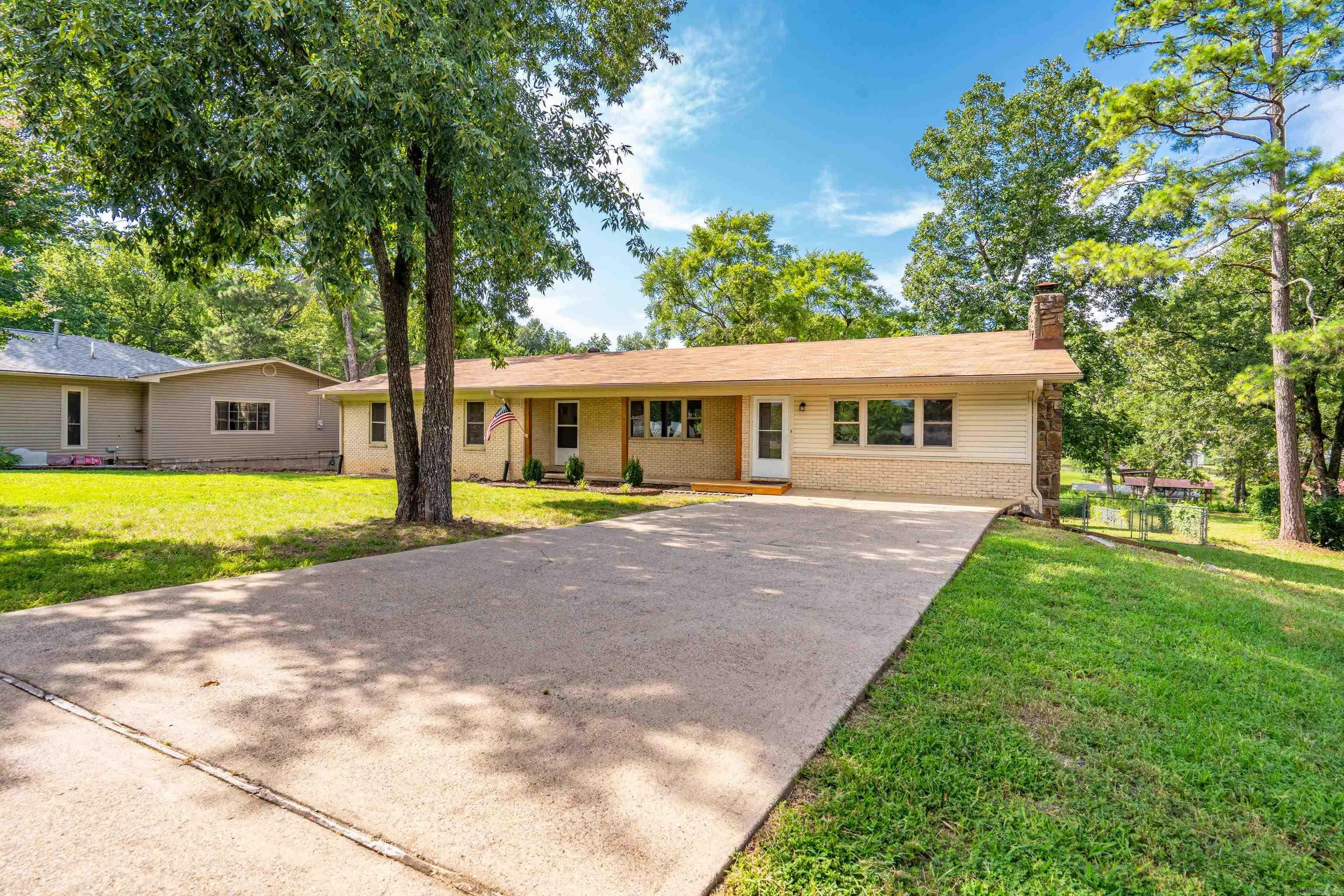 Property Photo: 235 Echo Point AR 71913