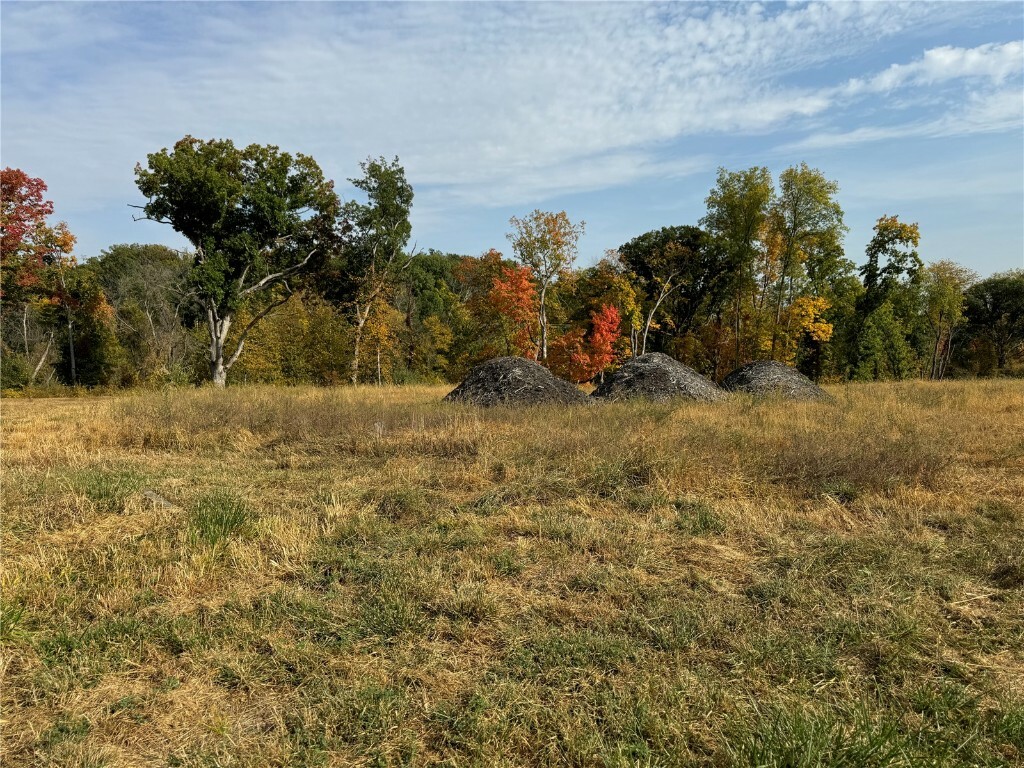 Property Photo:  5327 Seminole Valley Trail NE  IA 52411 