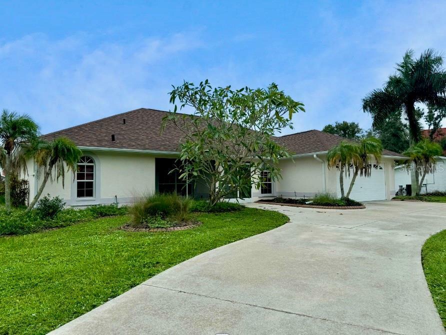 Property Photo:  5670 Colby Road  FL 34293 