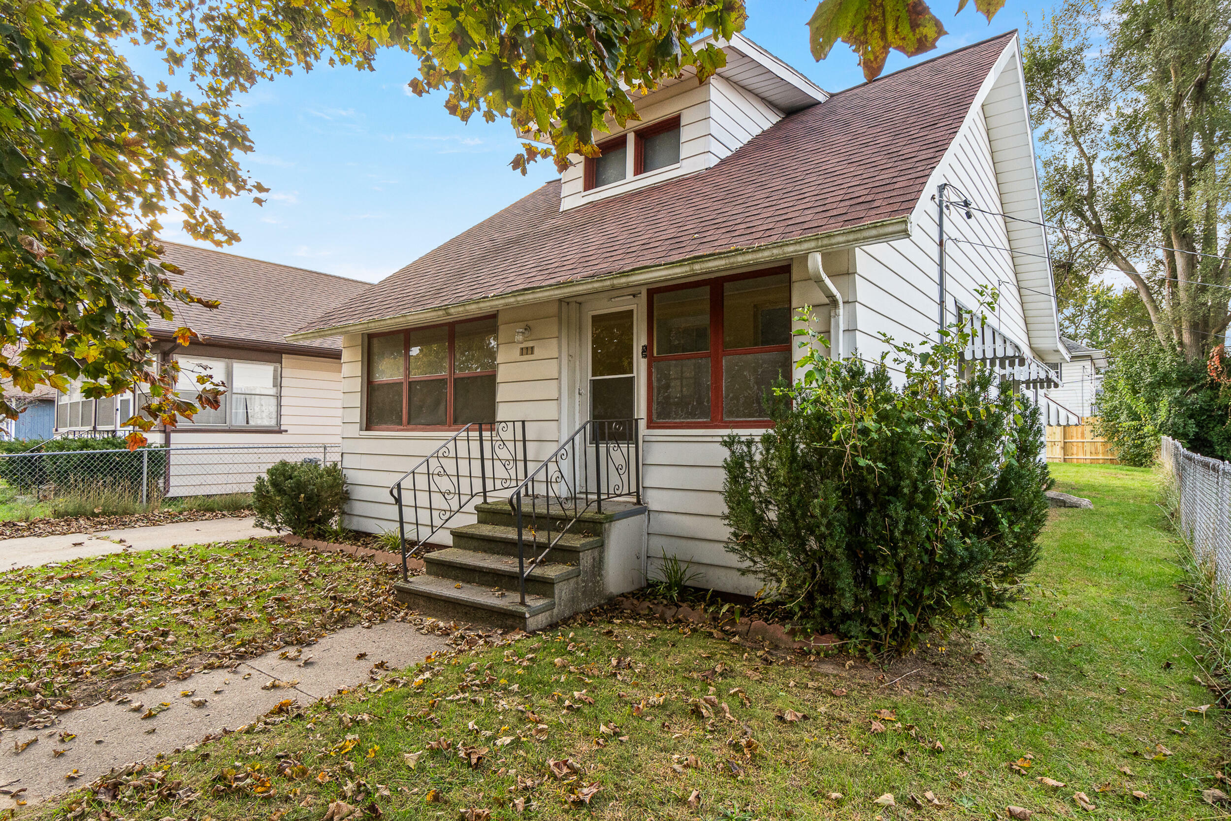 Property Photo:  111 E Bird Street  MI 49203 