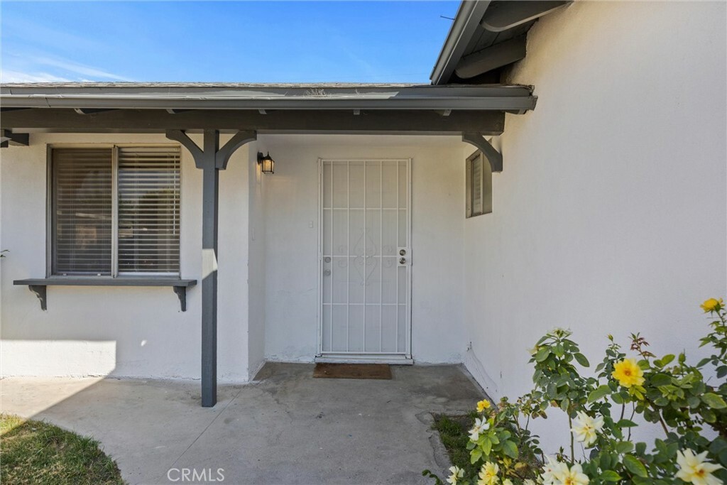 Property Photo:  3708 Thoreson Avenue  CA 93309 