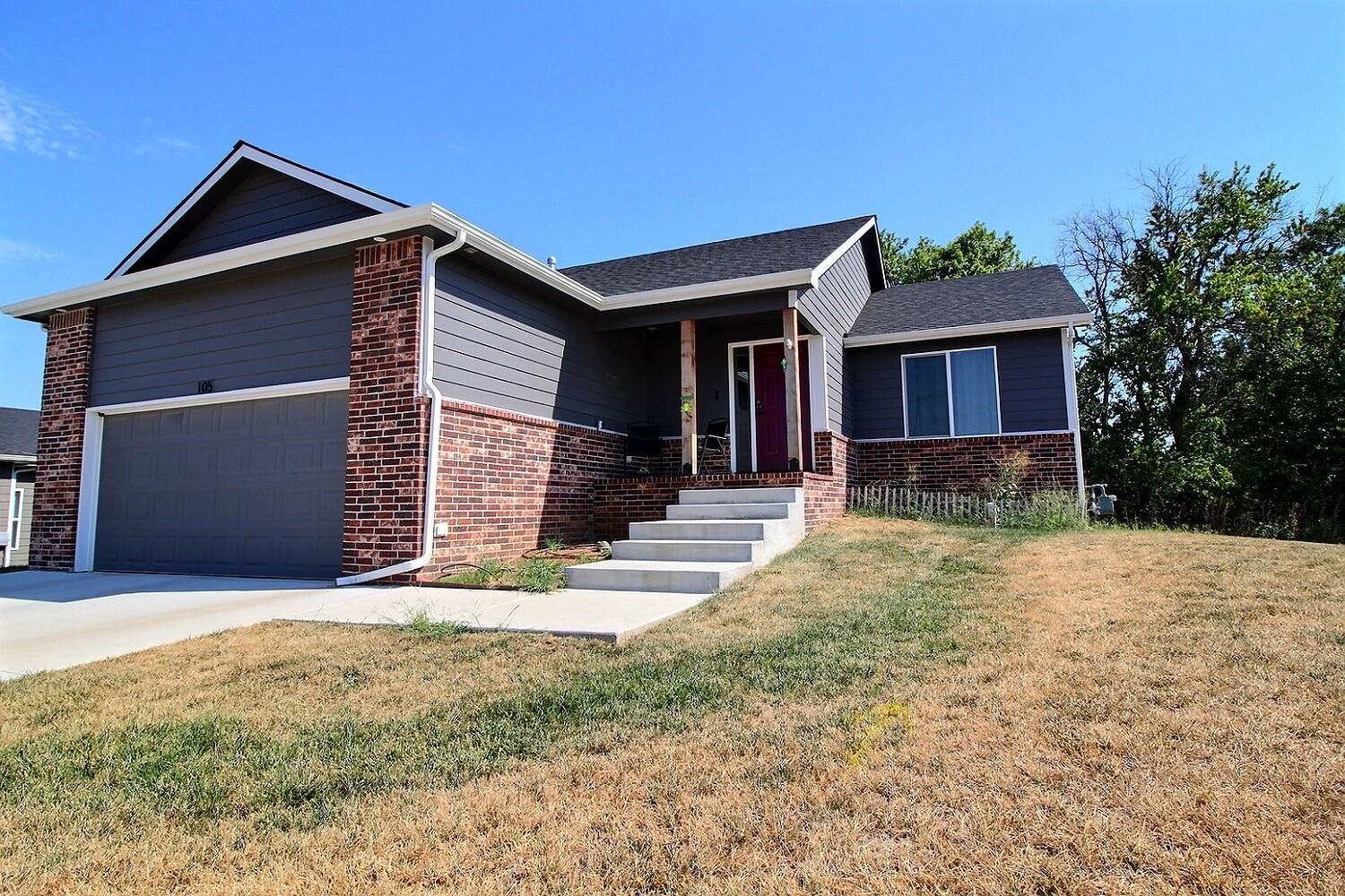 Property Photo:  105 E Burlington Dr  KS 67110 