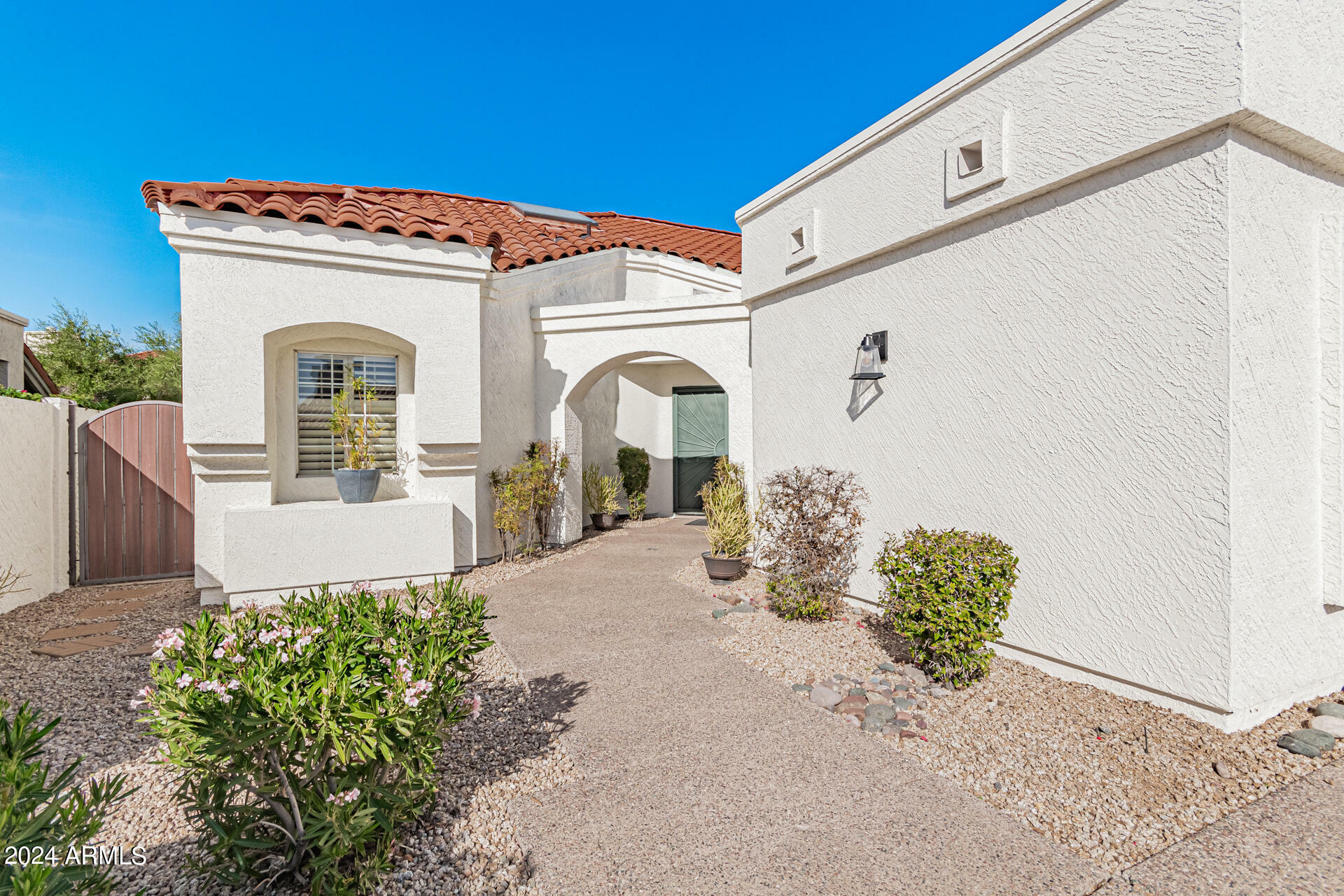 Property Photo:  10810 E Bella Vista Drive  AZ 85259 