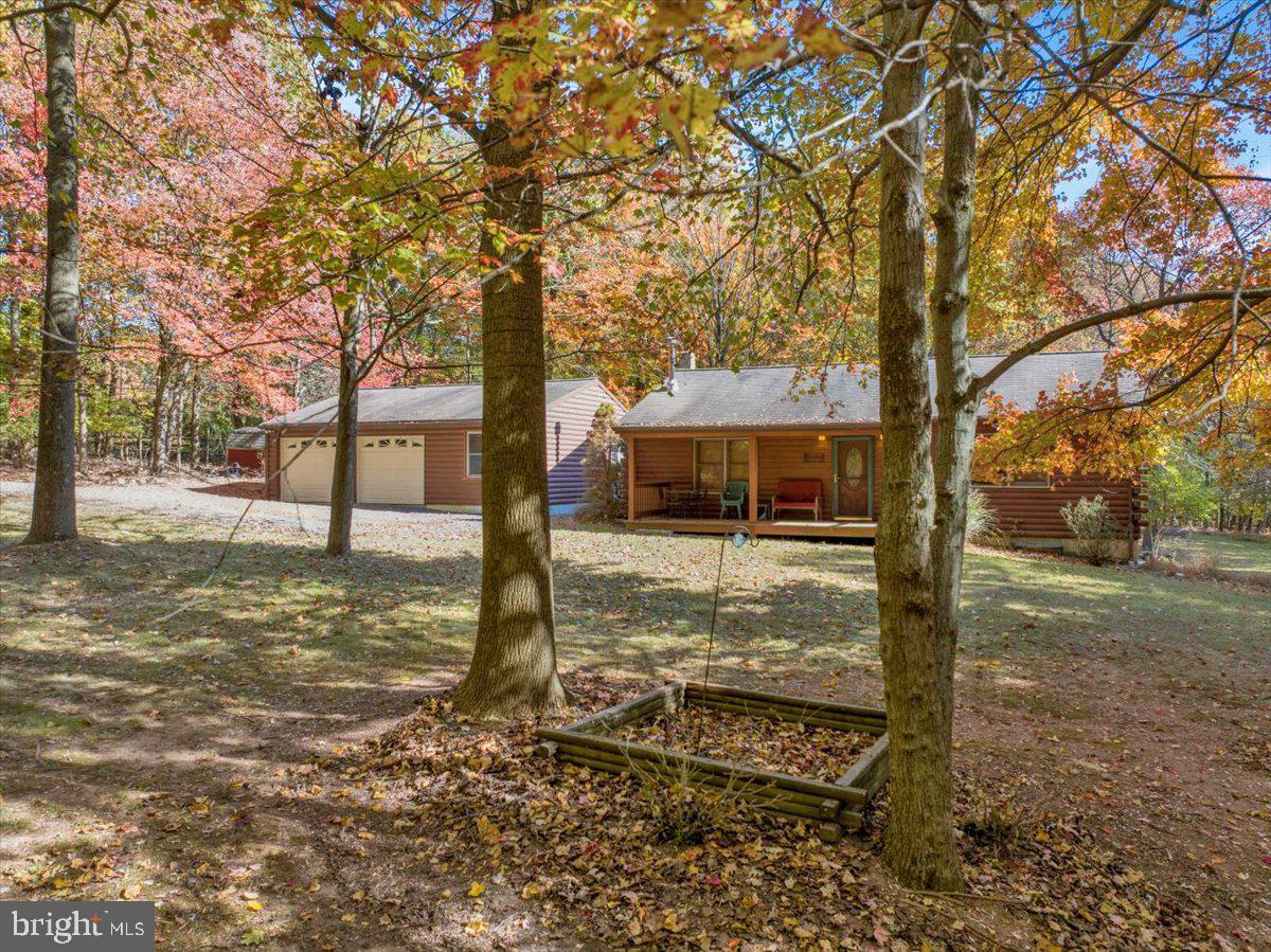Property Photo: 10 Flintlock Pass PA 19543