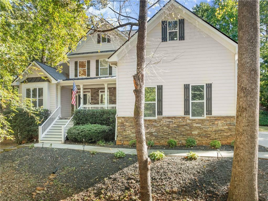 Property Photo: 5559 Ridgemoor Drive GA 30517