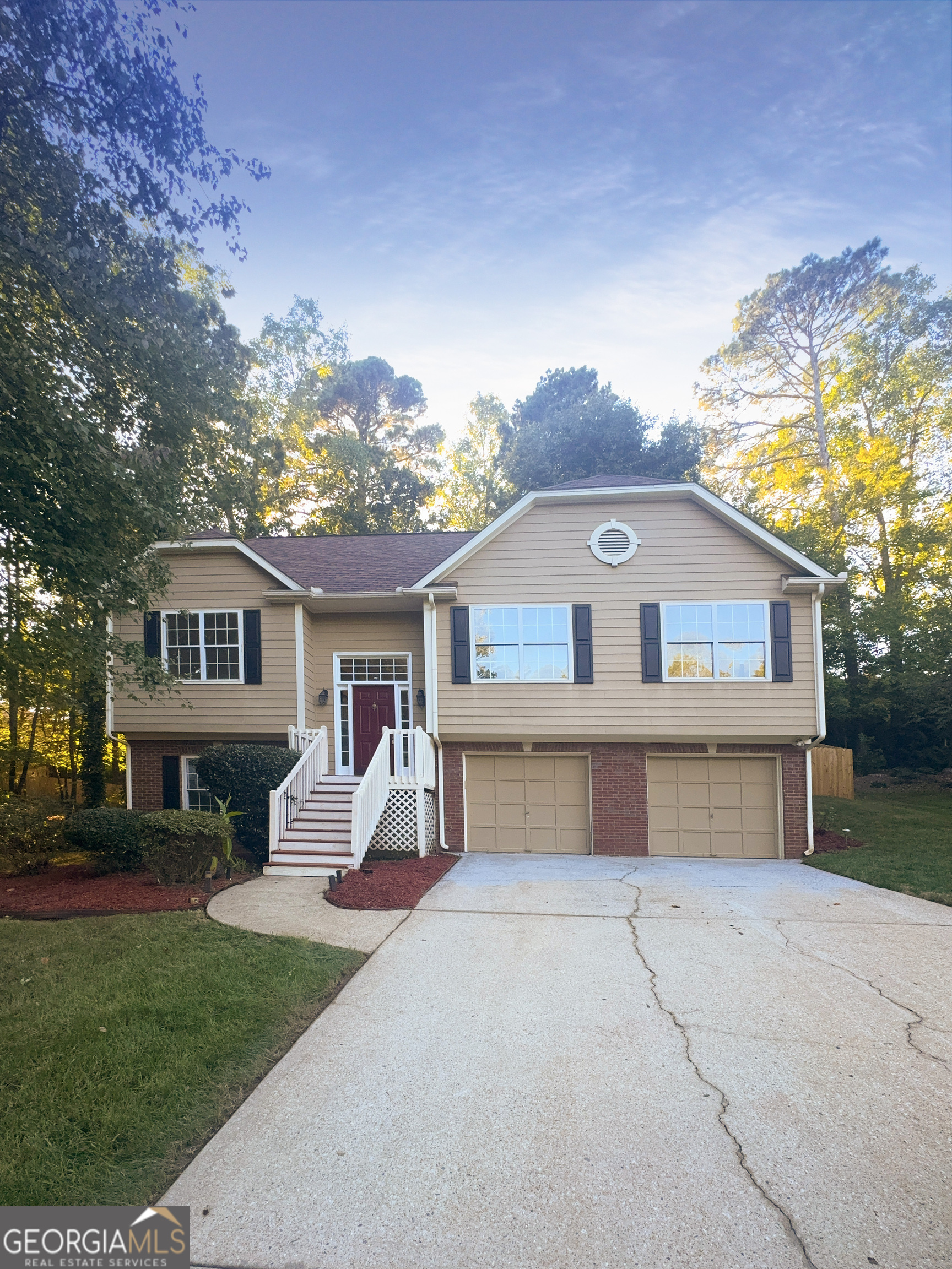 Property Photo:  5039 Wesleyan Drive  GA 30189 