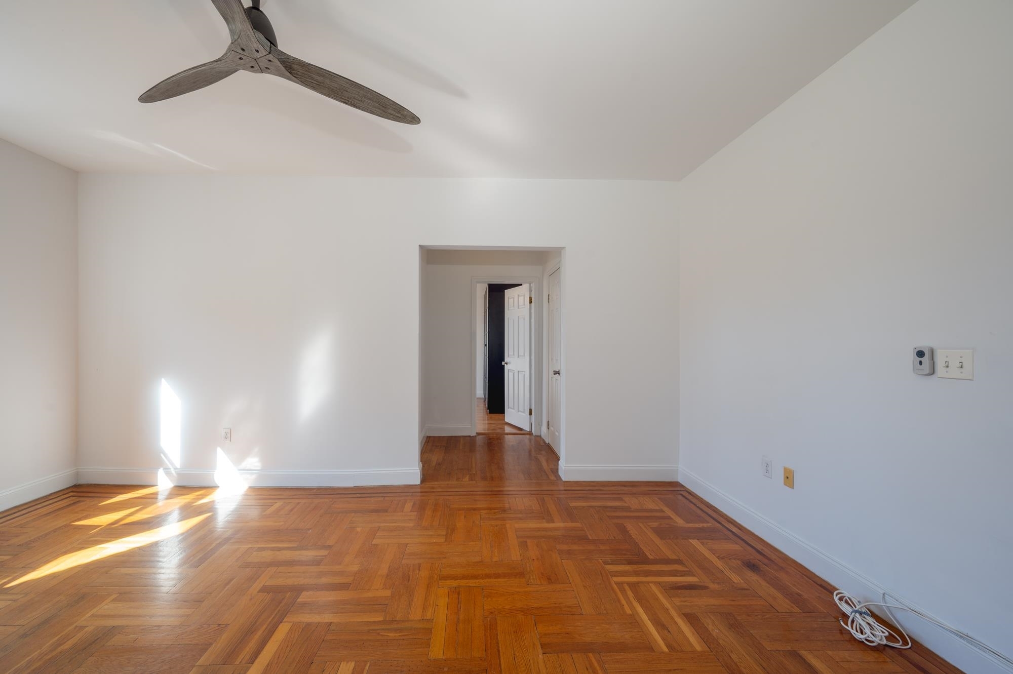 Property Photo:  333 Fairmount Ave 5E  NJ 07306 