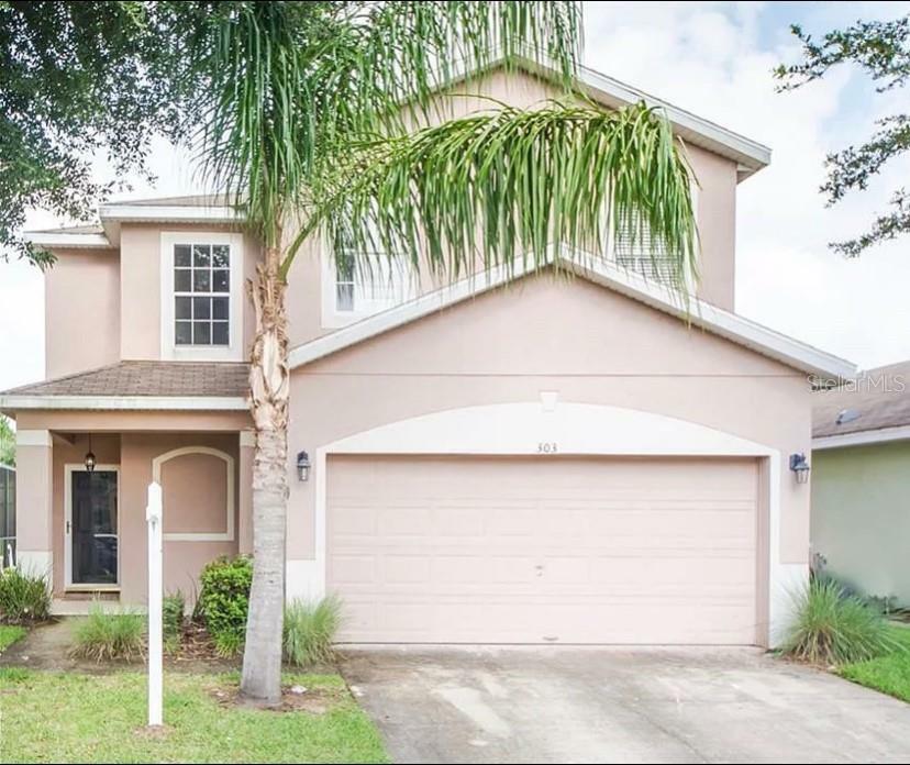 Property Photo:  303 Earlmont Place  FL 33896 