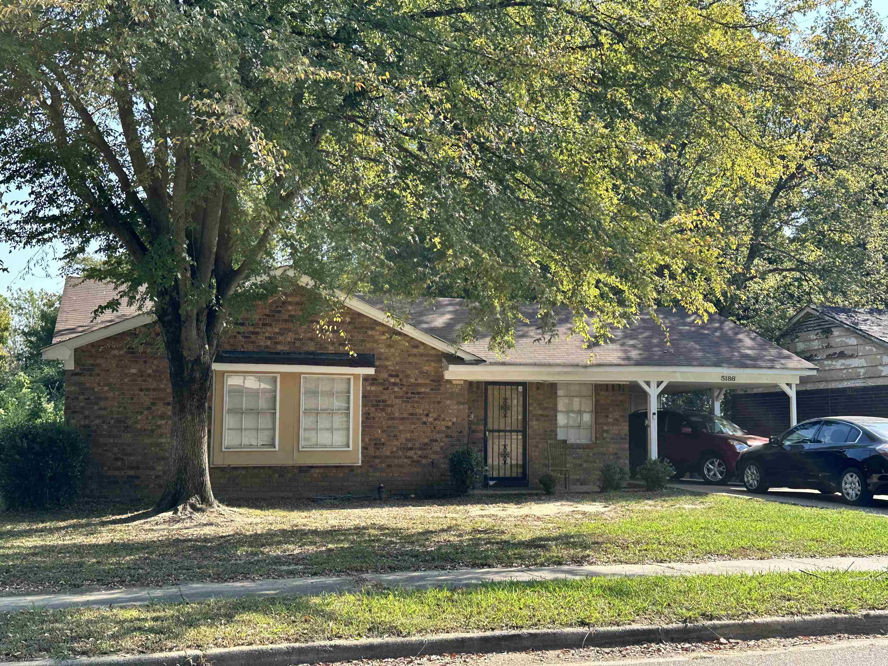 Property Photo: 5186 Braden Dr TN 38127