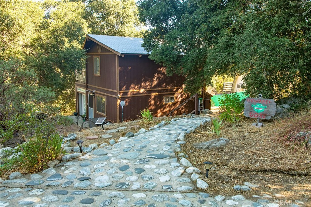 Property Photo:  18930 Ellis Drive  CA 92220 