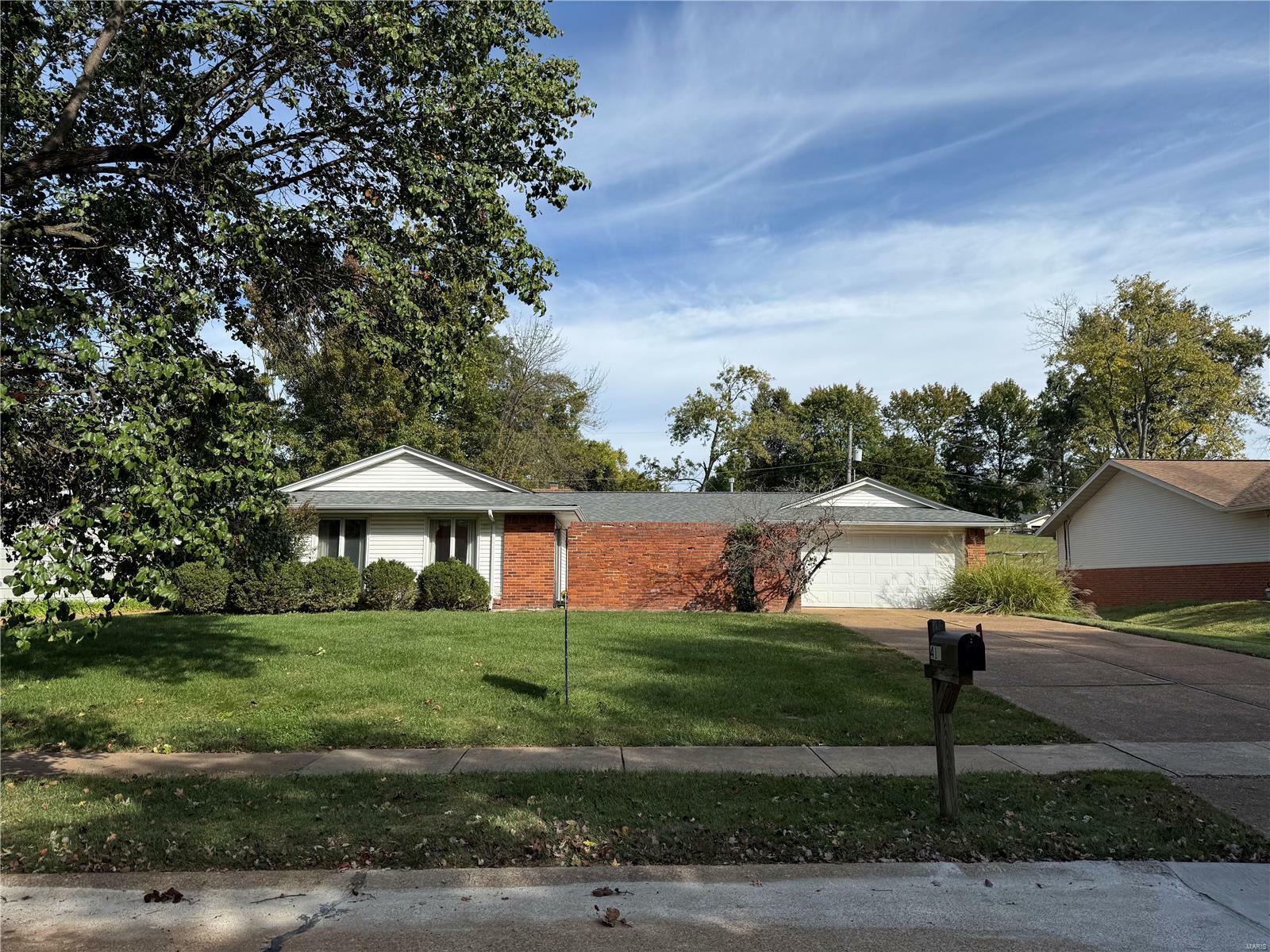 Property Photo:  418 Brooktree Drive  MO 63011 