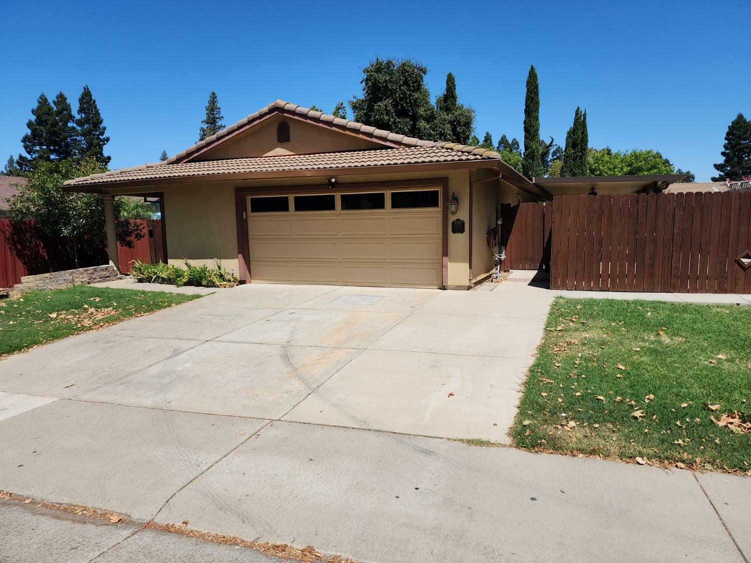 Property Photo:  7207 Seasons Drive  CA 95758 