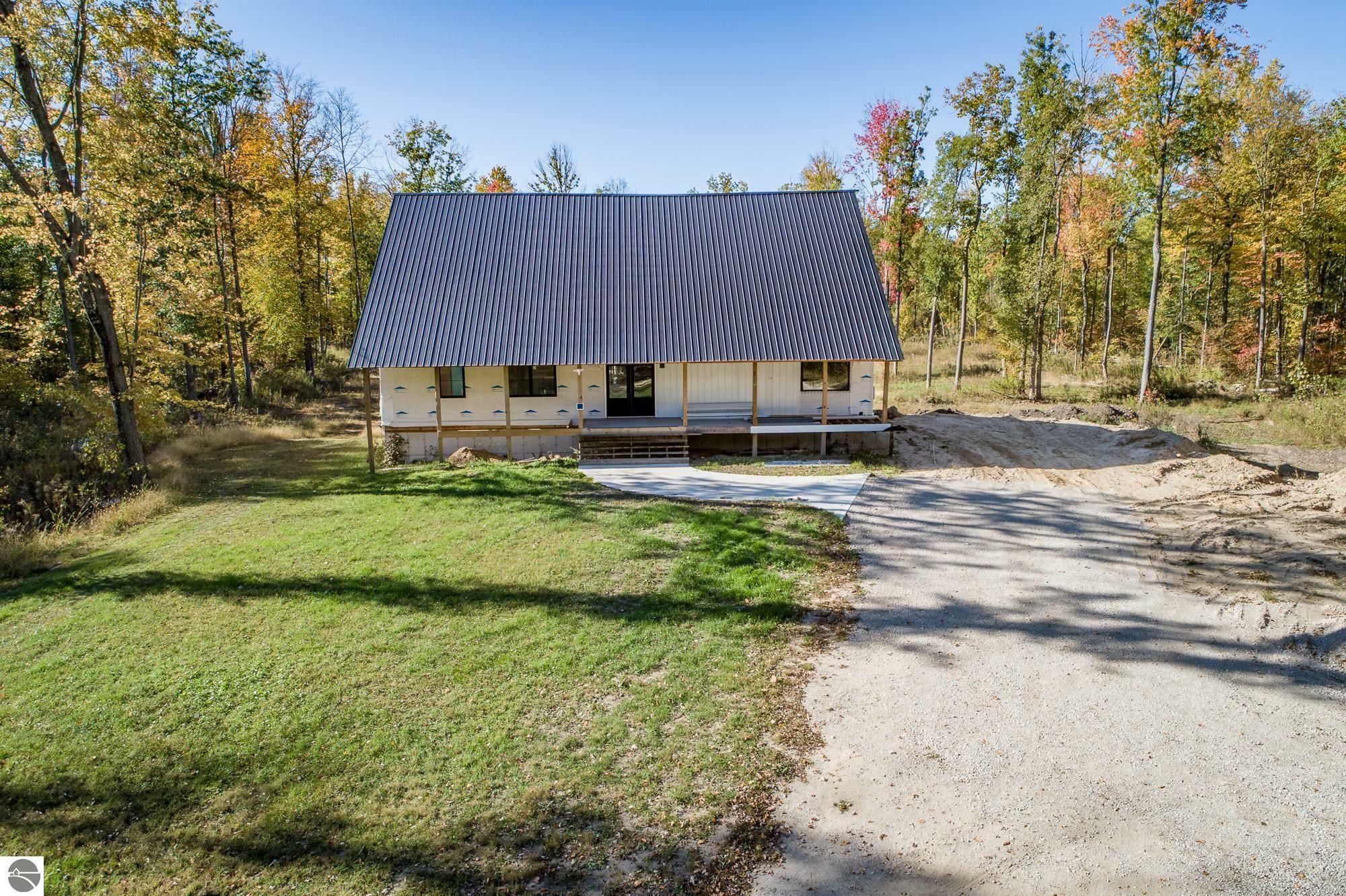 Property Photo:  10468 E Coleman Road  MI 48618 