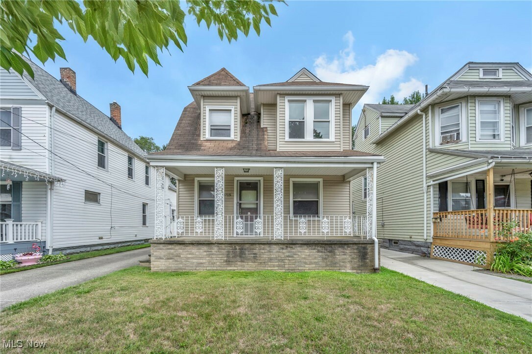 Property Photo:  3715 Riverside Avenue  OH 44109 