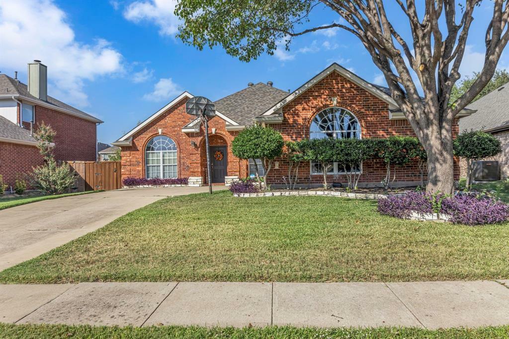 Property Photo:  1414 Kingsley Drive  TX 75013 