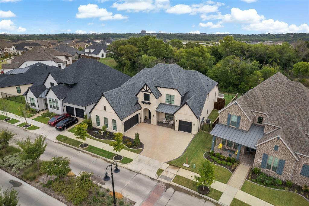 Property Photo:  1788 Coopers Hawk Drive  TX 76005 