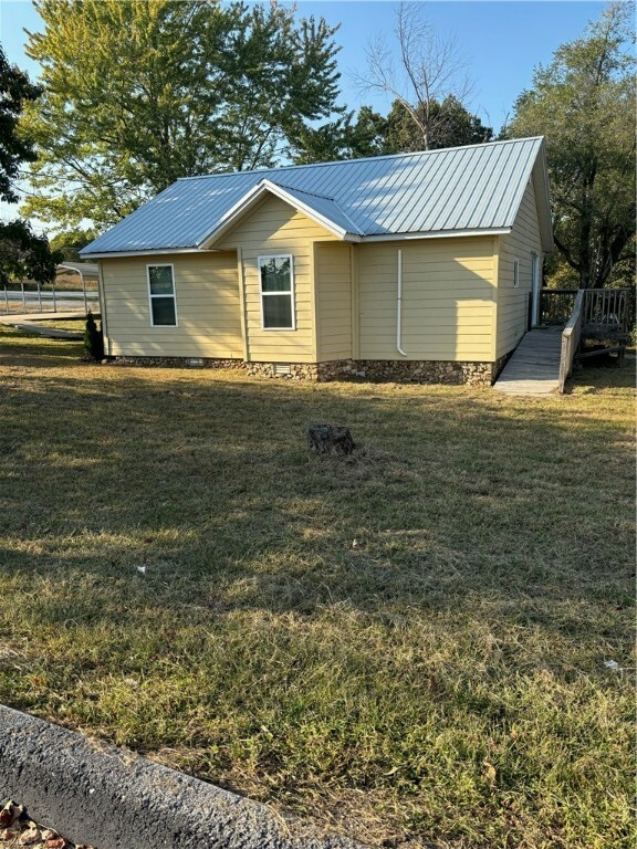 Property Photo:  1500 Ridgeway Loop  AR 72601 