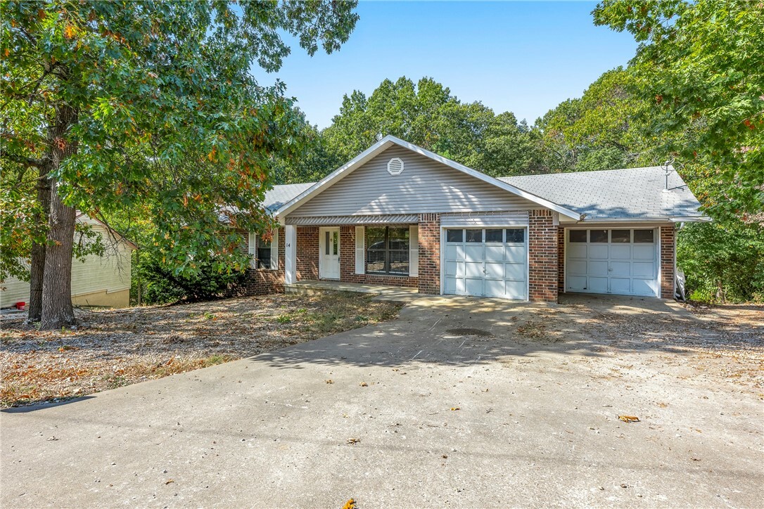 14 Oak Knoll Lane  Bella Vista AR 72715 photo