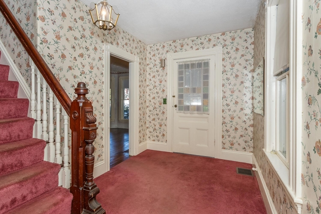 Property Photo:  425 Lincoln St  MA 02072 