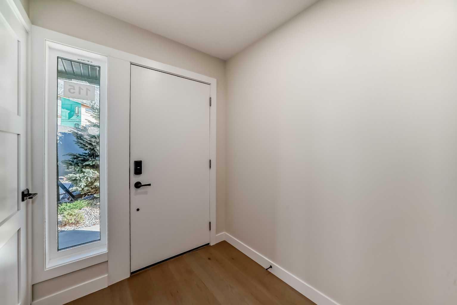 Property Photo:  1330 1st Ave 115  AB T1W 1M4 