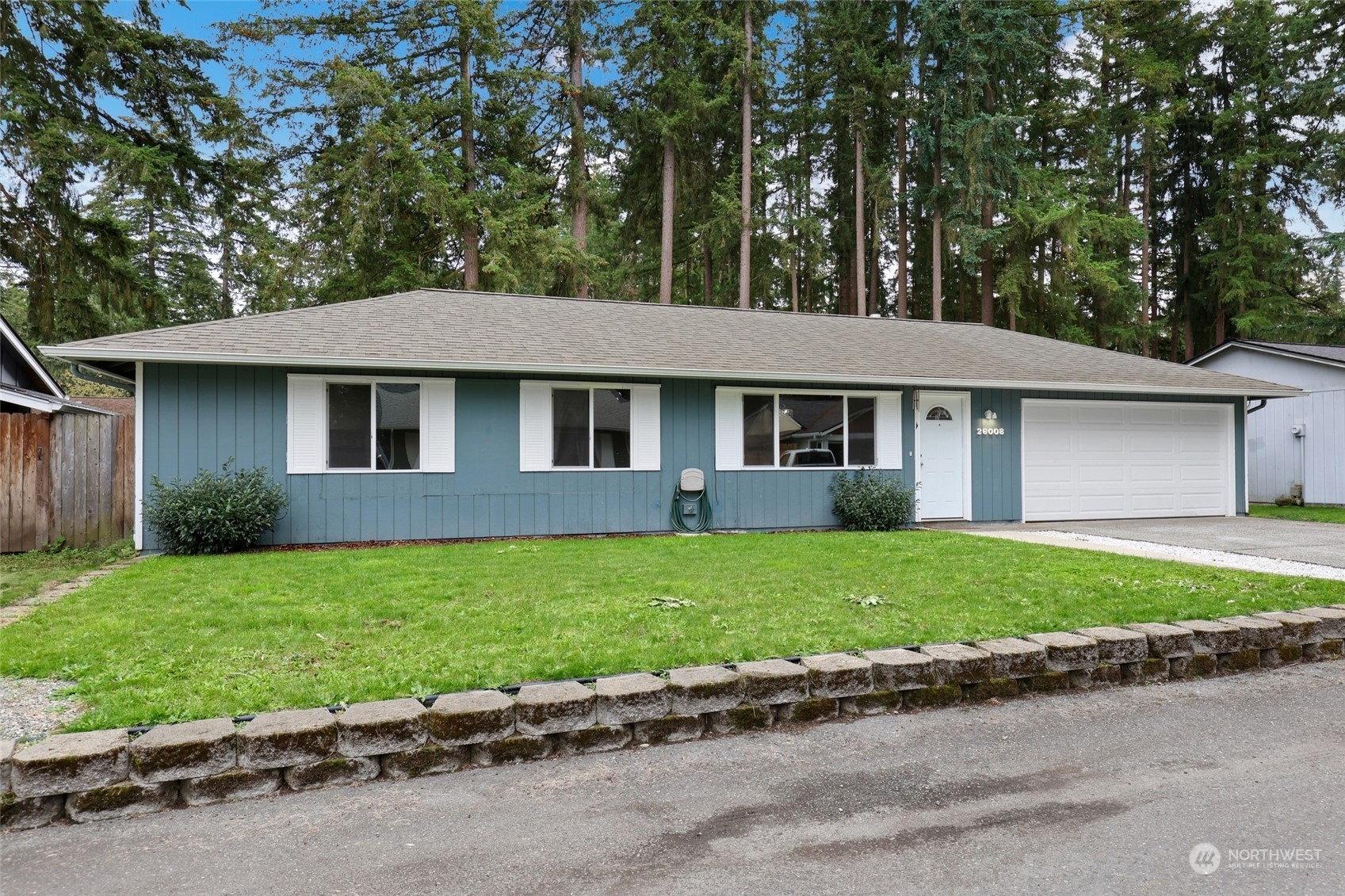 Property Photo:  26008 196th Avenue SE  WA 98042 