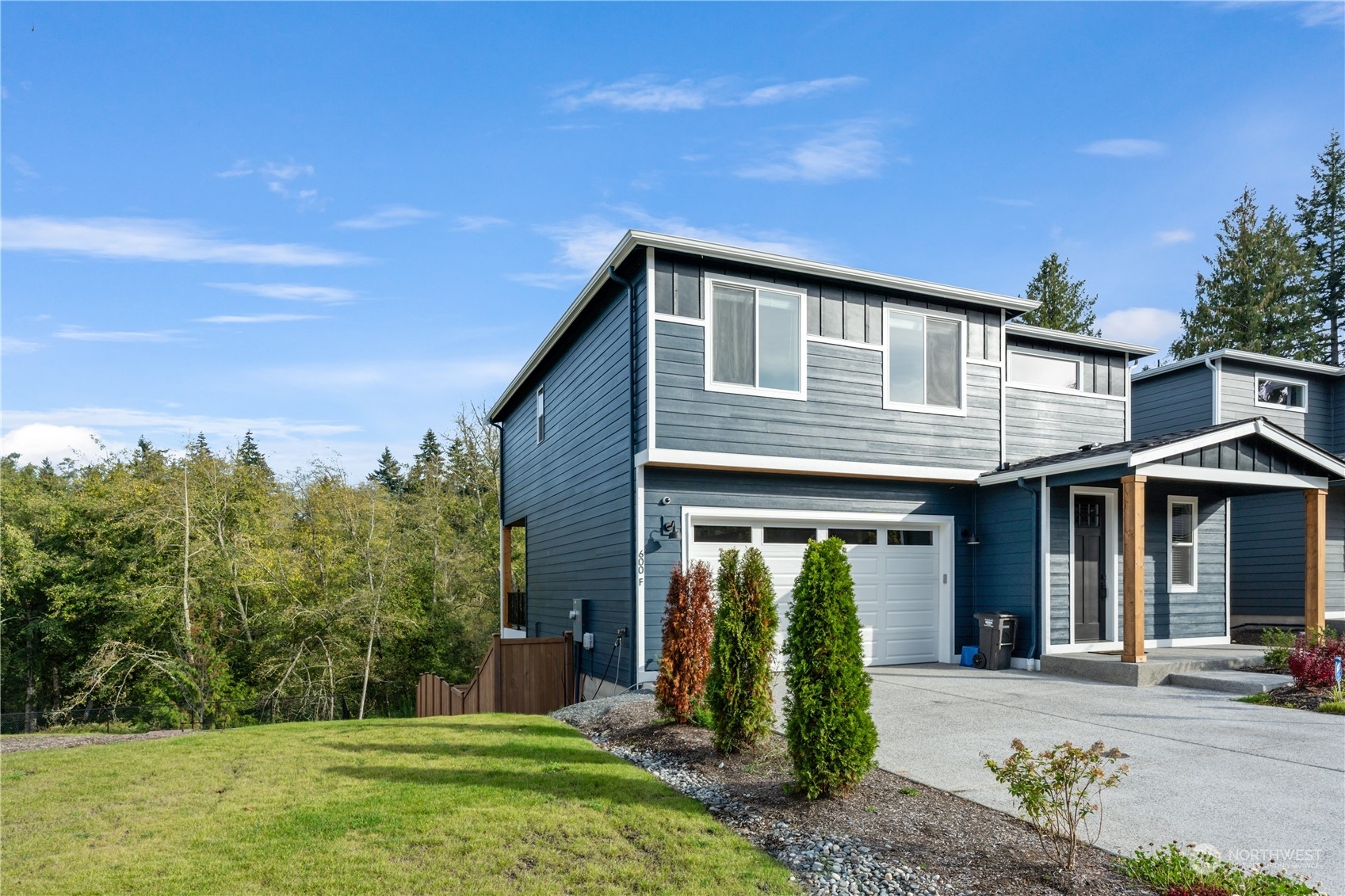 Property Photo:  600 54th Street SW F  WA 98203 