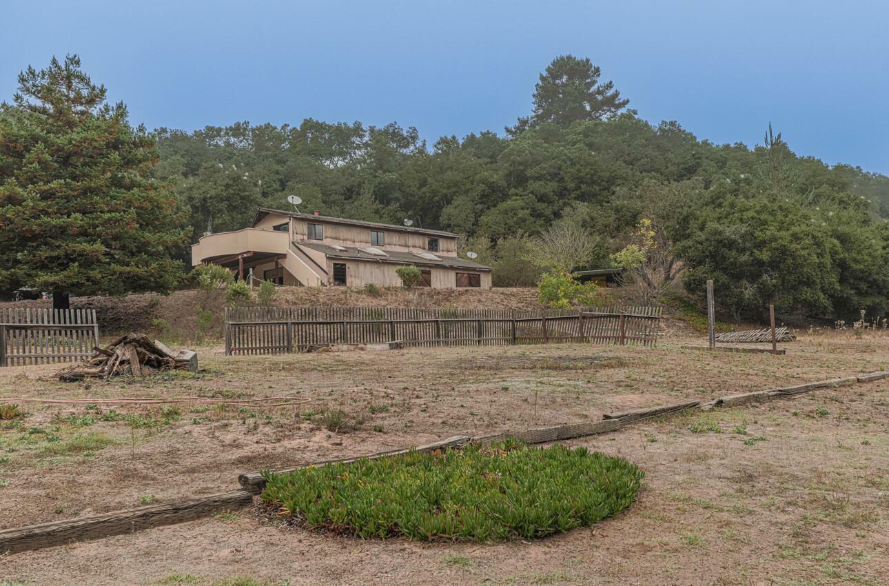 Property Photo:  8550 Wild Horse Road  CA 93907 