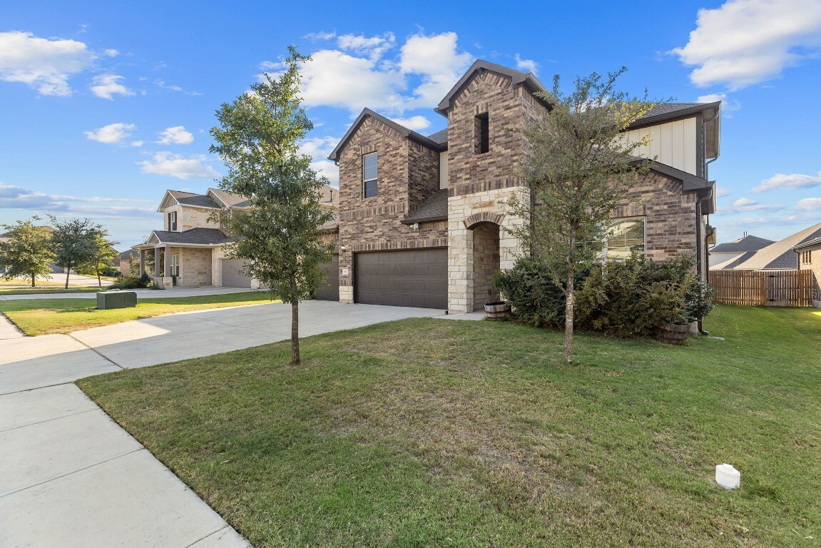 Property Photo:  6612 Casiano Cove  TX 78665 