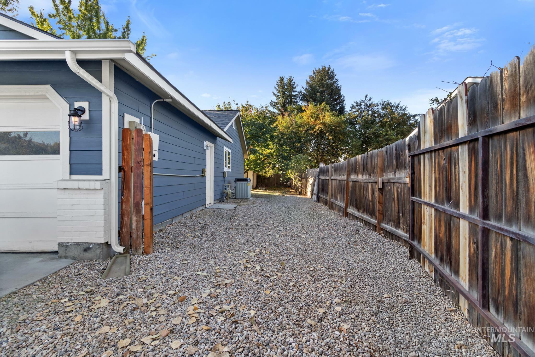 Property Photo:  7055 W Saxton Dr  ID 83714 