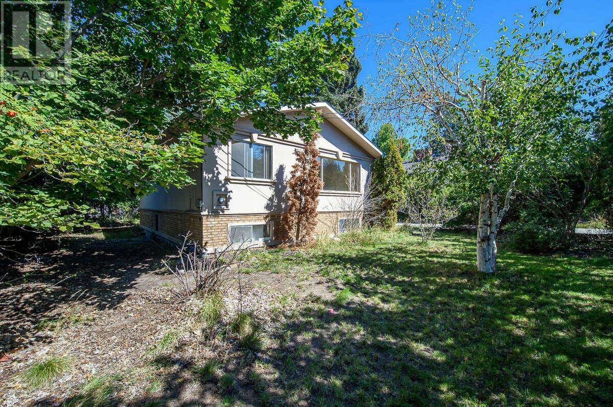 Property Photo:  460 Eldorado Road  BC V1W 1G8 