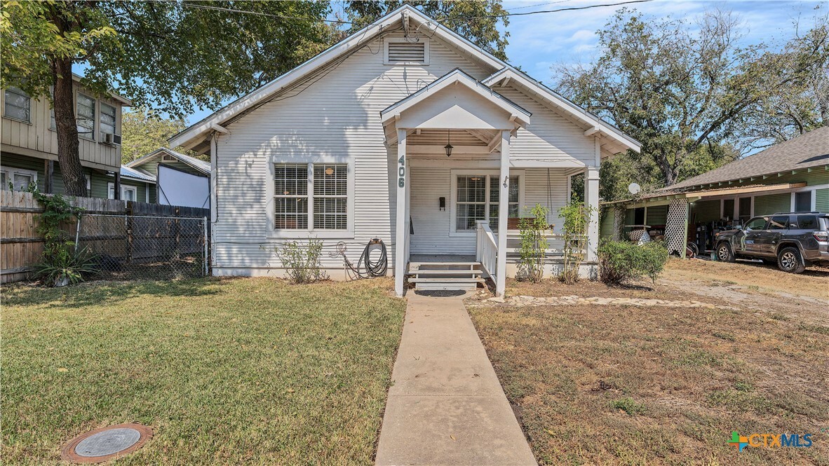 406 Bismark Street  Seguin TX 78155 photo