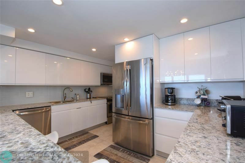 Property Photo:  4900 N Ocean Blvd 910  FL 33308 