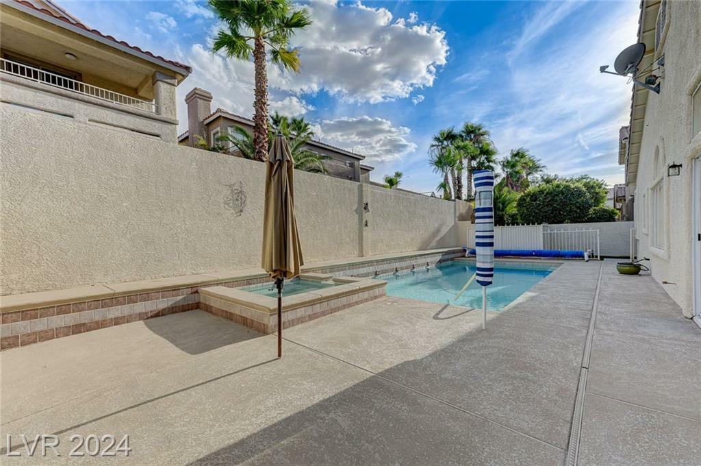 Property Photo:  3057 Sunrise Heights Drive  NV 89052 