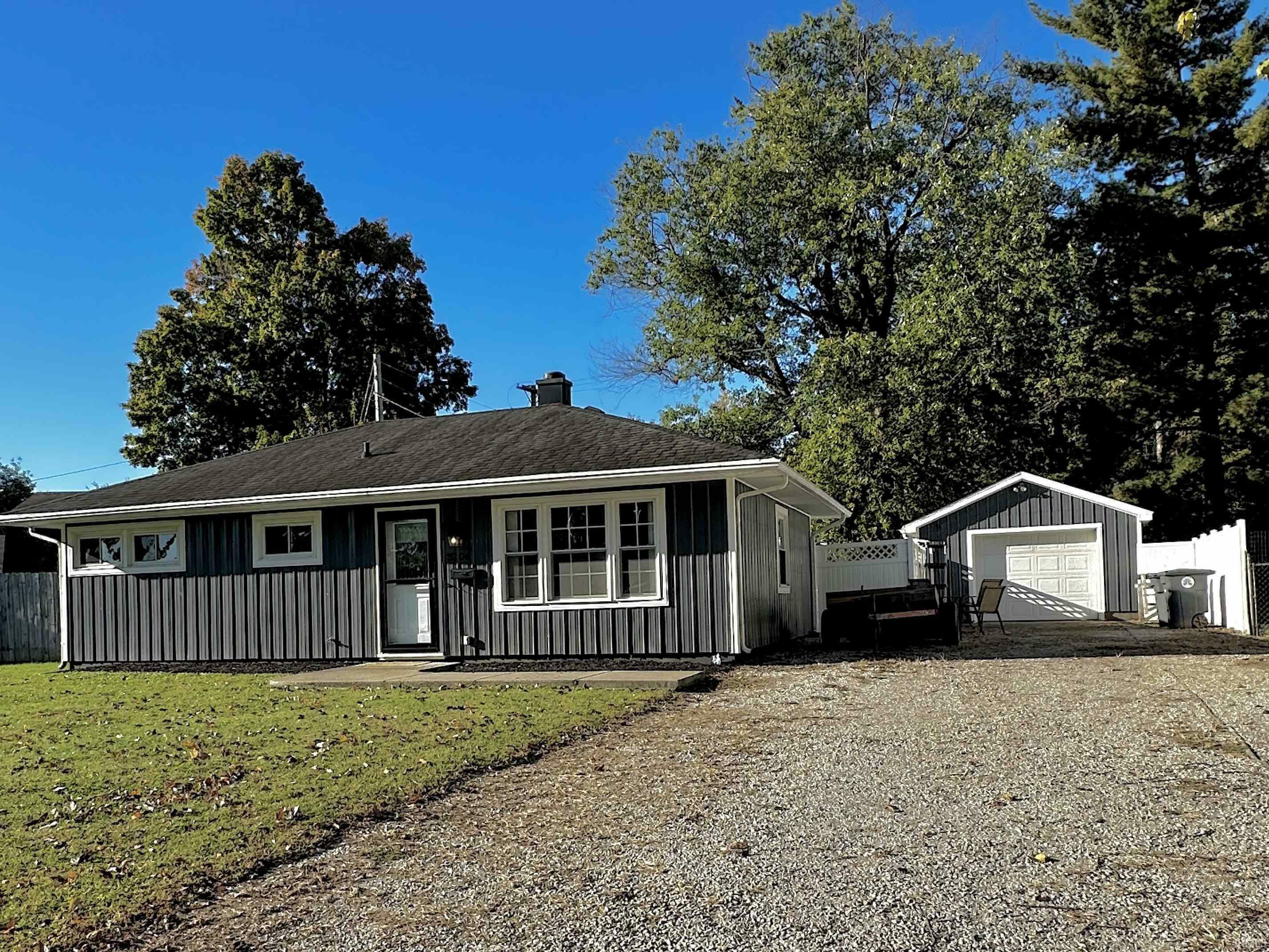 Property Photo:  3204 Stratford Road  IN 47710 