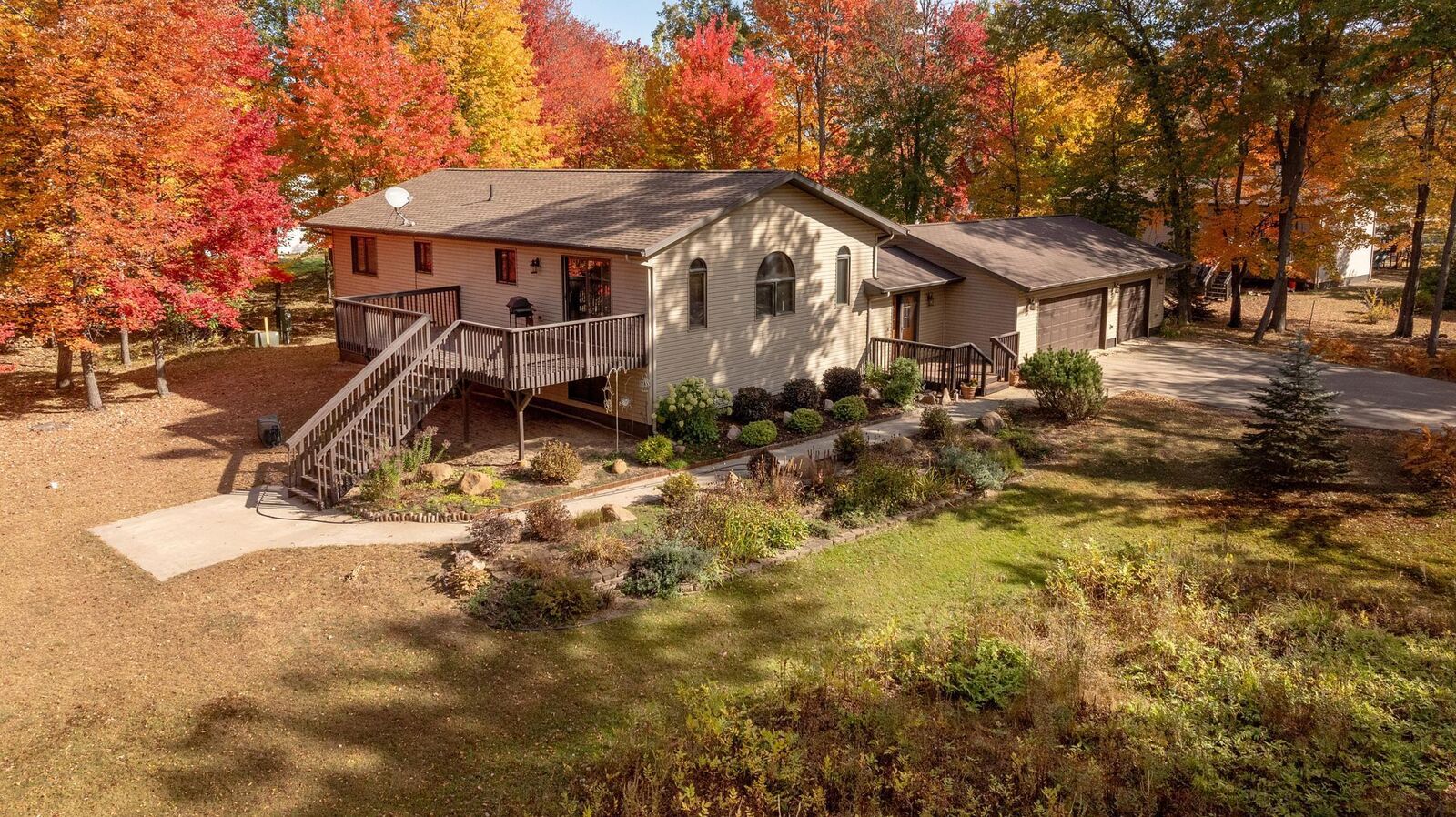 Property Photo: 7062 Browns Lane MN 56401