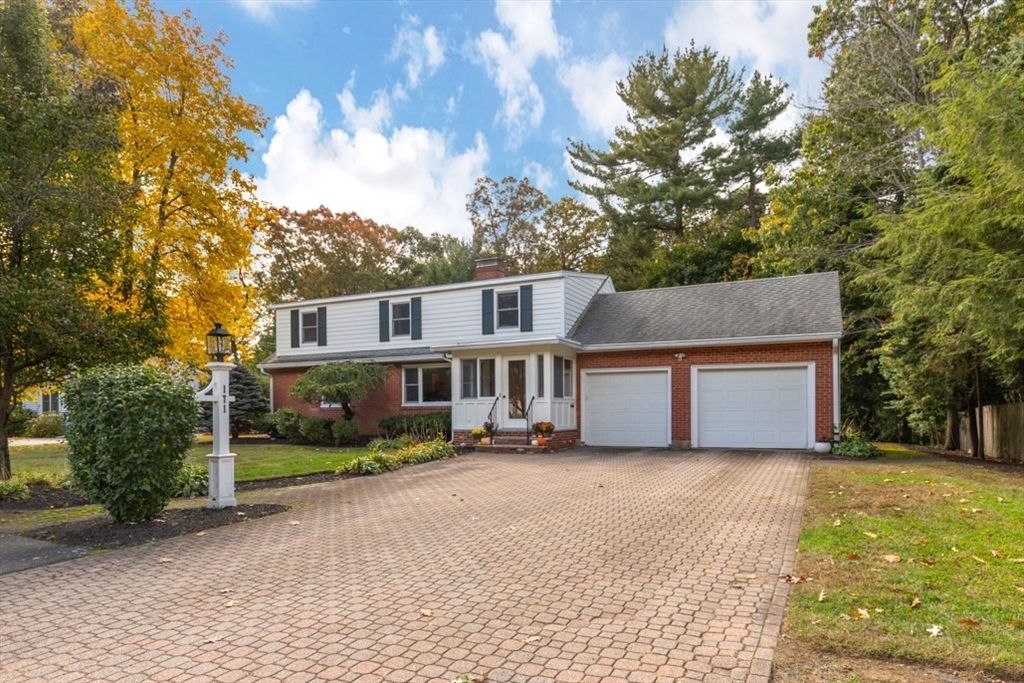 Property Photo:  171 Locksley Rd  MA 01940 