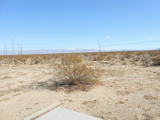 Property Photo:  352-530-01 Owens Peak  CA 93527 