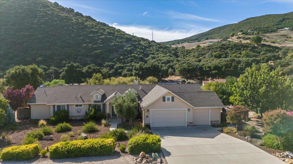 Property Photo:  45126 Palomino Road  CA 93930 